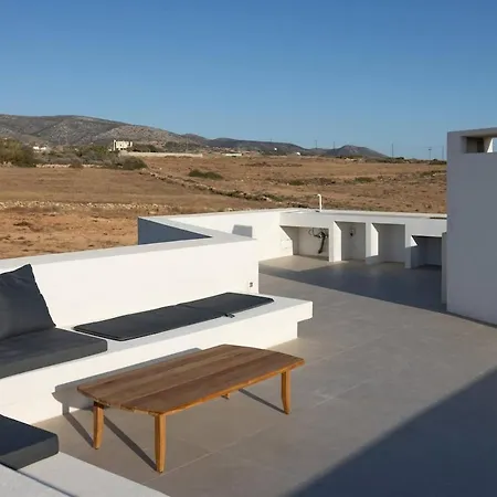 N House Villa Páros