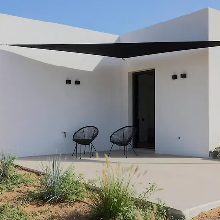 N House Villa *